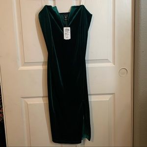 NWT Windsor V-neck dress